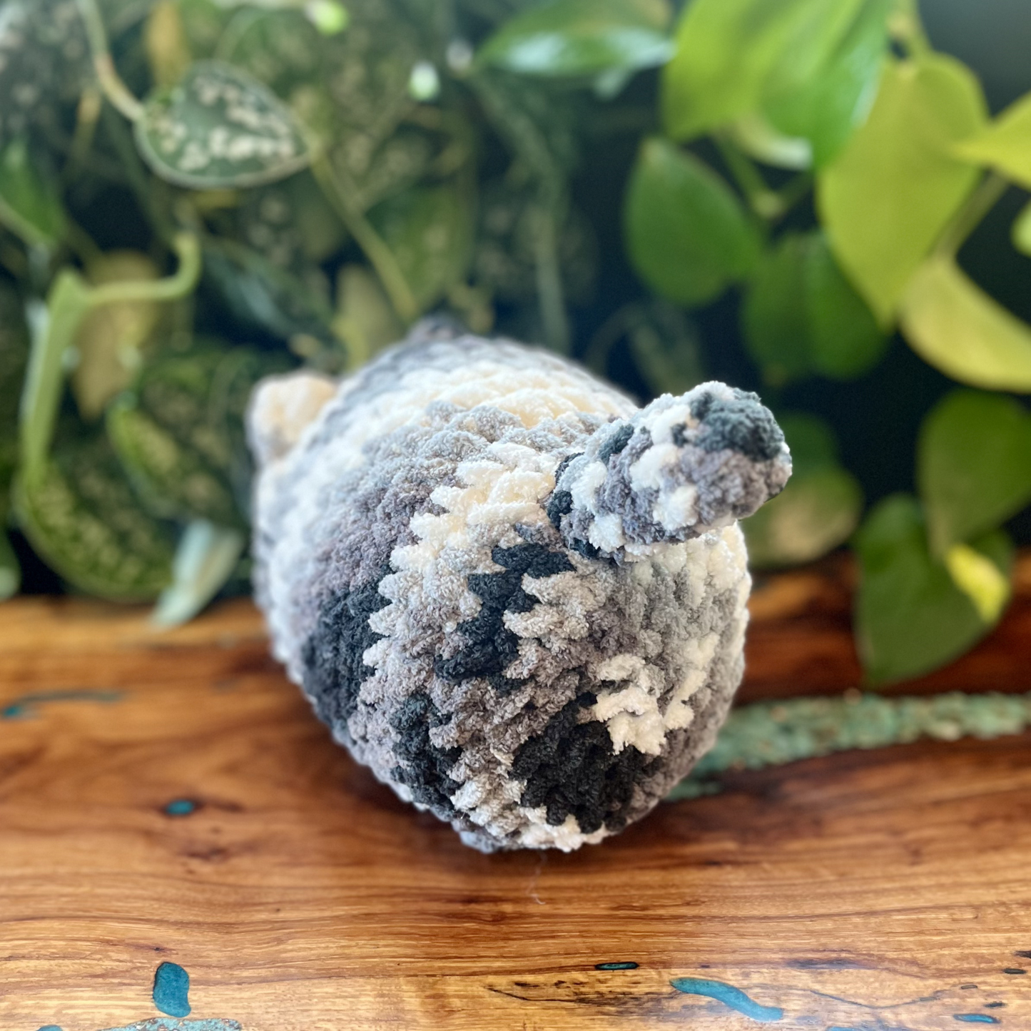 Loaf Cat XL - Tricolor