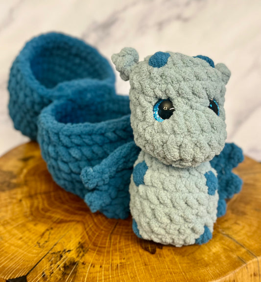Hatching Baby Dragons - Large