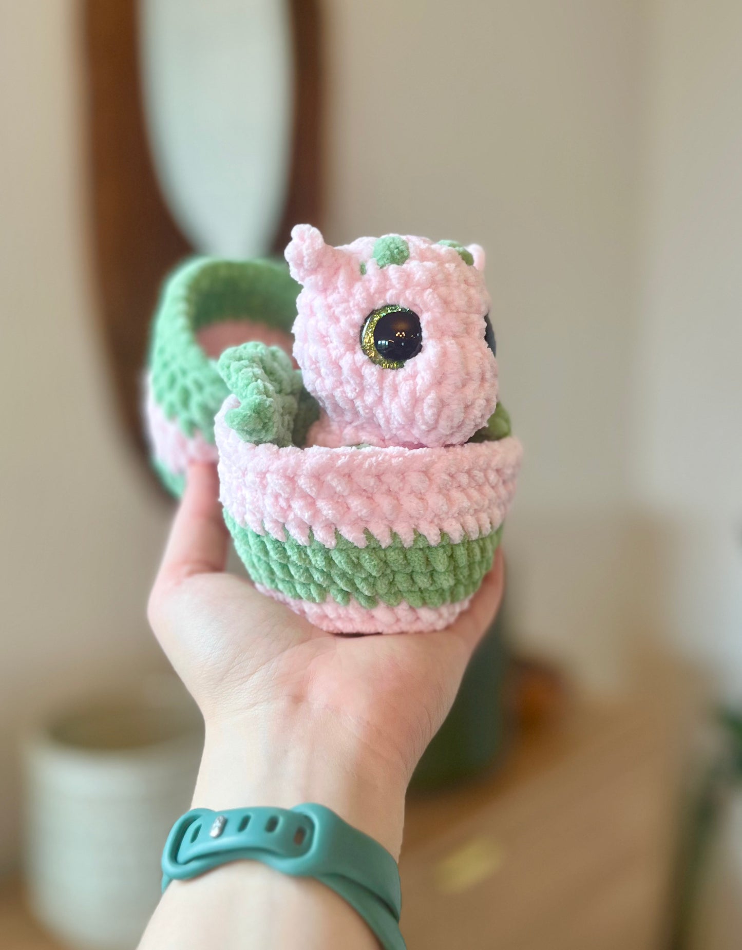 Hatching Baby Dragons