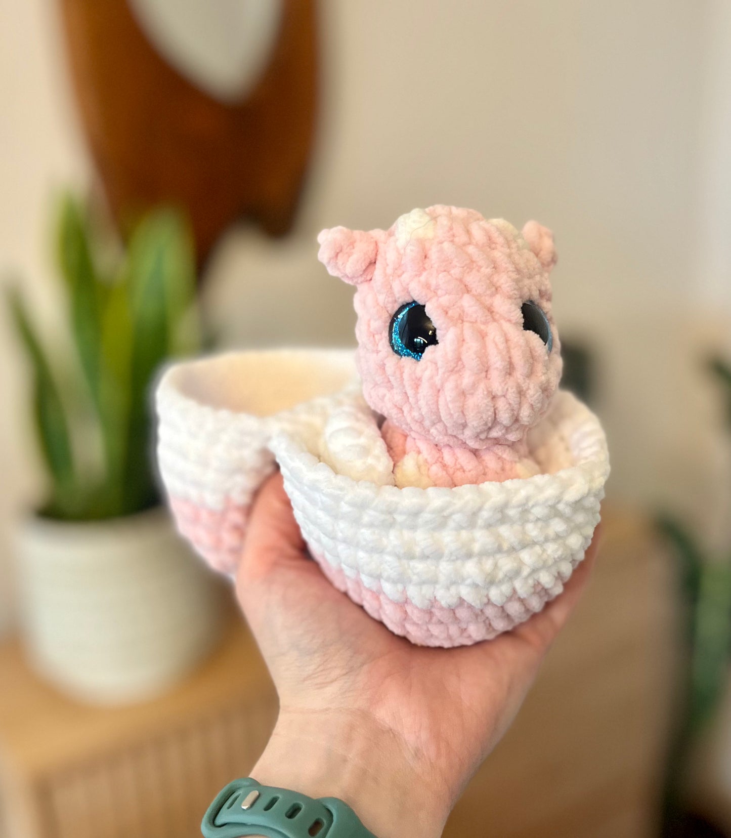 Hatching Baby Dragons